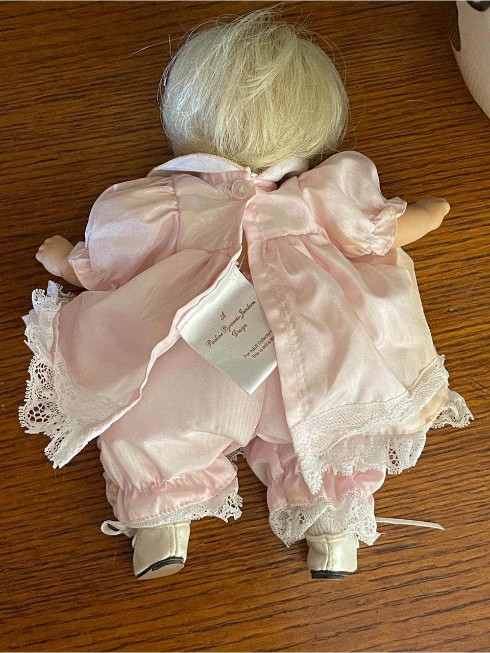 Dolls by Pauline Designed by Pauline Bjonness Jacobsen - Picture 3 of 8